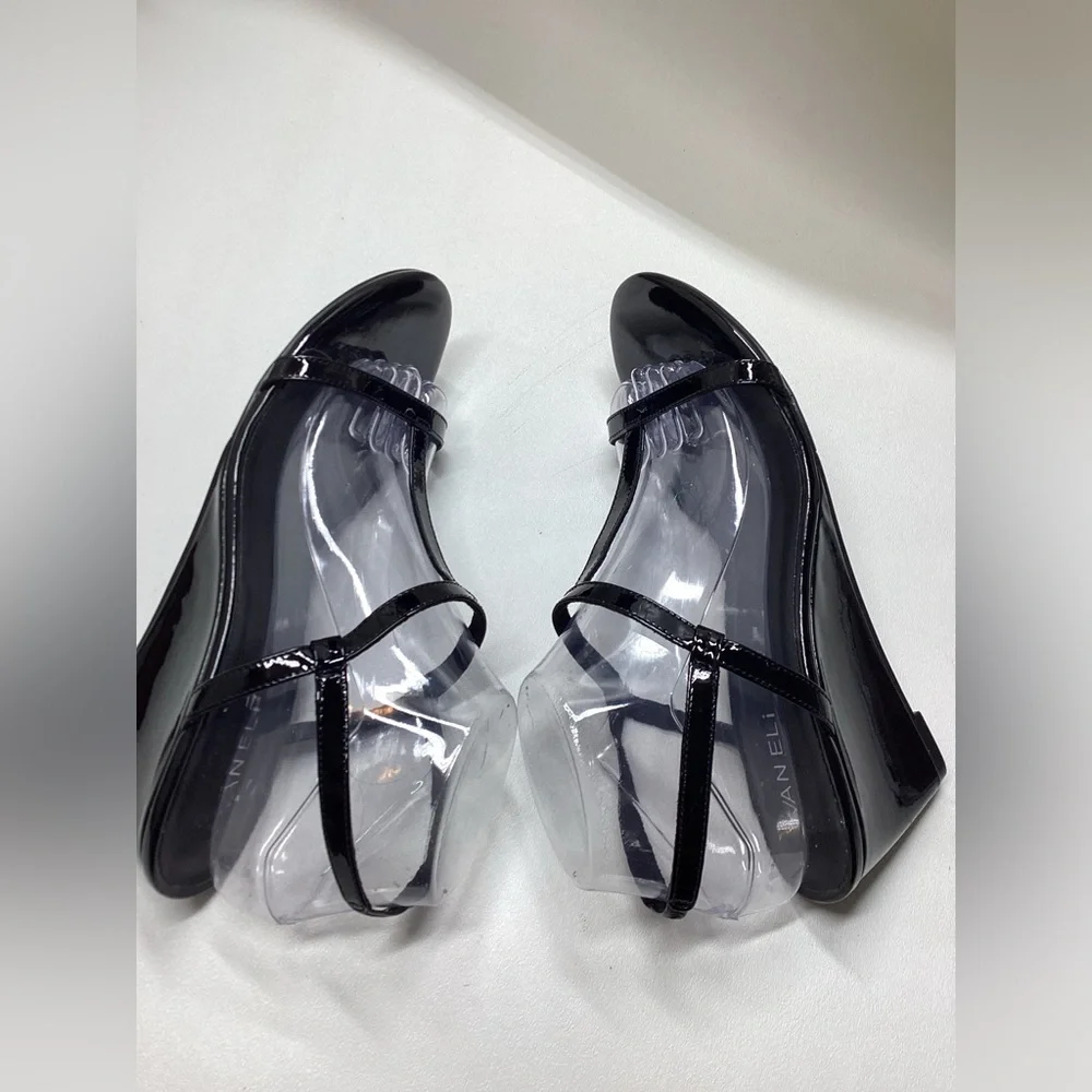Vaneli Mohan T-strap Wedge Sandals In Black Size 9.5 - Picture 3 of 11